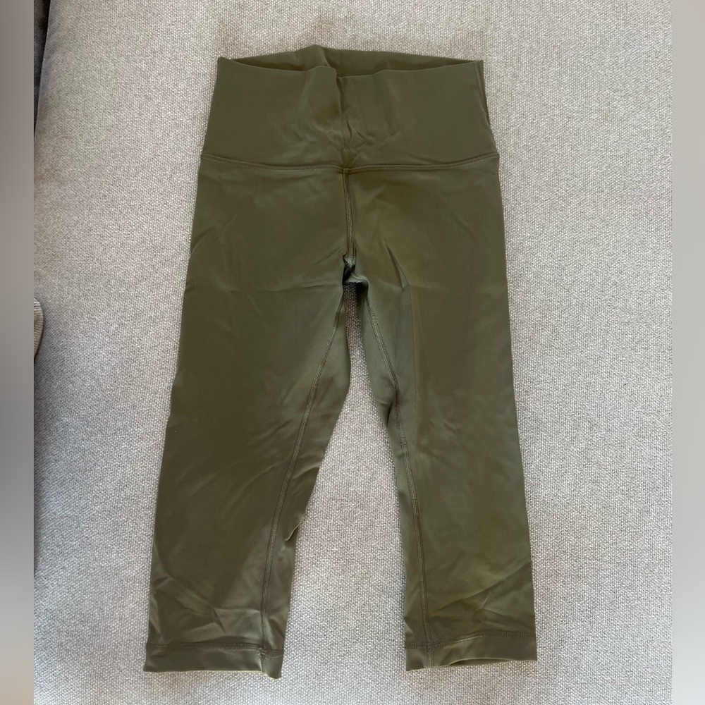 Olive/Green Lululemon cropped leggings